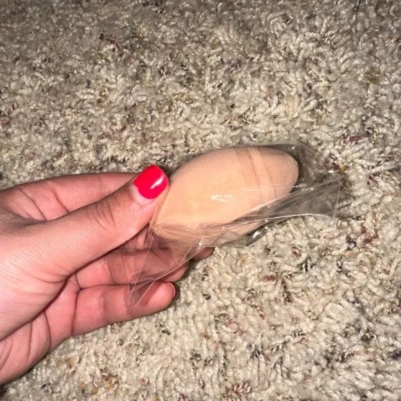 Fenty Beauty Makeup Fenty Beauty Blender Football Shape Iconic